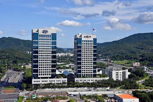 국내 완성차 4월 판매 희비 갈렸다...현대기아차·한국GM 부품난 타격 