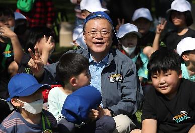 [정국 좌충우돌] 문 대통령의 집으로 가는 길...靑에서 양산까지