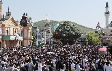 [포토] 어린이날 눈치 게임 대실패, 북적이는 에버랜드