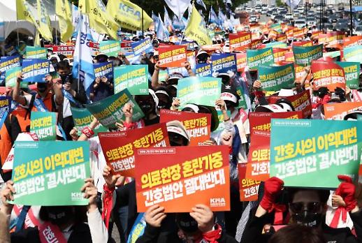 [아주 돋보기] 간호법 제정에 의사·간호조무사가 연대한 이유 