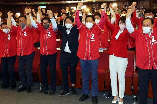 ​[야권發 정계개편] 샤이 진보 없었다 4년 만에 벼랑 끝…86그룹 퇴장 명령