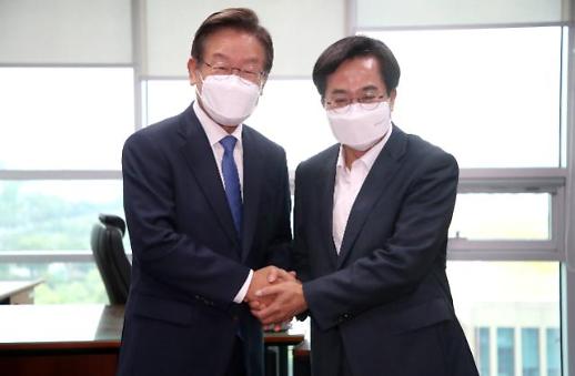 이재명 대항마 김동연 급부상...경기지사의 저주 깰 수 있을까