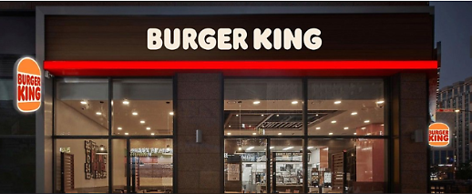 잘나가던 외식 프랜차이즈들 줄줄이 매물로...배경은?