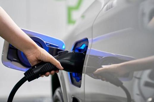 [전기차 보험료 논란] 일반차보다 높은 보험료 나에게 맞는 특약은 ?