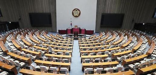 국회 공백 장기화...국회법 개정안에 부처·안보 공백도 우려