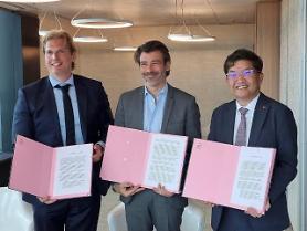 SK Geo Centric ties up with Canadian and French companies to produce chemically recycled plastic