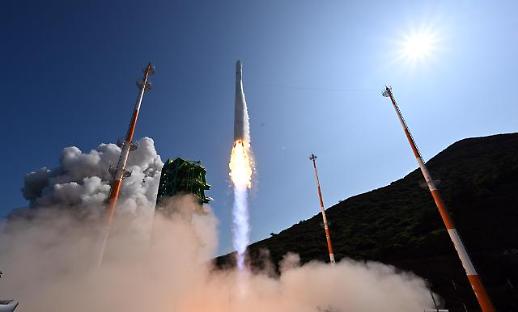 “世界”号火箭发射任务圆满完成 韩国跻身宇宙航天强国之列