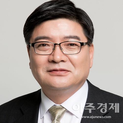 김동연 경기도지사 측근, 김용진 전 기재부차관 민주당 이천위원장 신청 철회