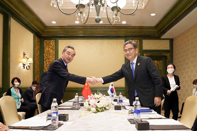 韩国外长朴振将于近期访华 重申与中方进行平等外交理所当然