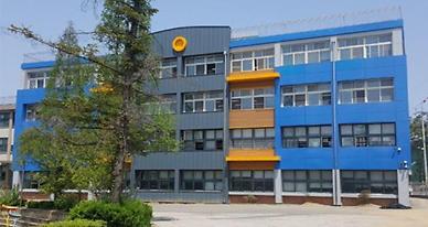Researchers develop smart shading control system to reduce lighting and cooling energy at school buildings