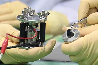 Researchers develop cellulose-based conductive anode binder material for all-solid-state batteries