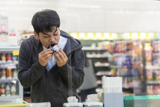 [아주 돋보기] 욜로는 옛말…고물가에 무지출 챌린지 열풍