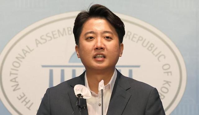 <5>권성동·장제원 윤핵관 실명 거론...李 수도권 열세 지역 출마하라