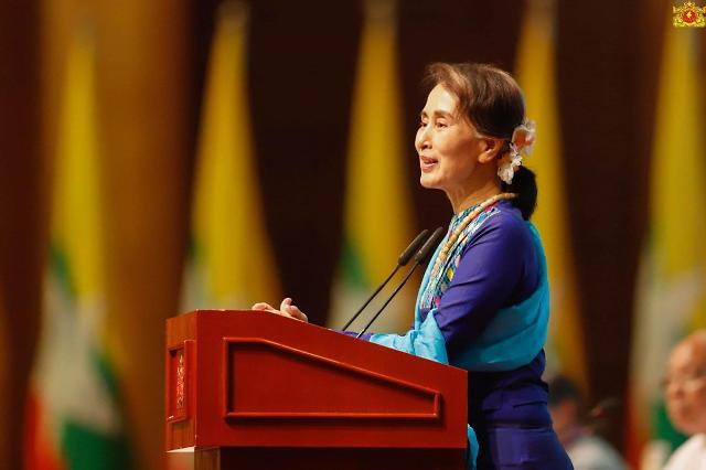 ​미얀마 군부, 아웅산 수치 국가고문에 부패 혐의로 징역 6년 추가 