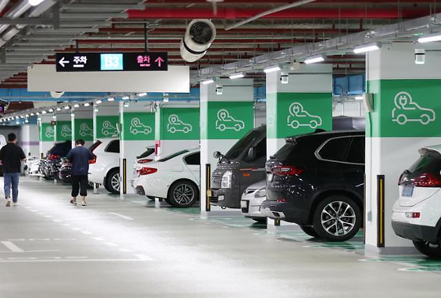 韩国步入电动车1%时代 全境充电桩超13万座