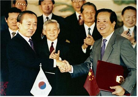 韩中经贸三十年：互补、合作到竞争
