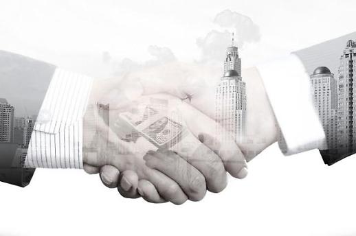 [고환율에 발목 잡힌 기업 투자] 재계, 하반기 M&A 다시 저울질