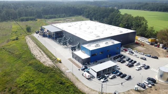 POSCO Holdings builds recycling plant for secondary batteries in Poland