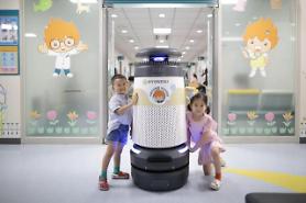 Robot maker Hyundai Robotics to operate disinfection robots at hospital in Seoul