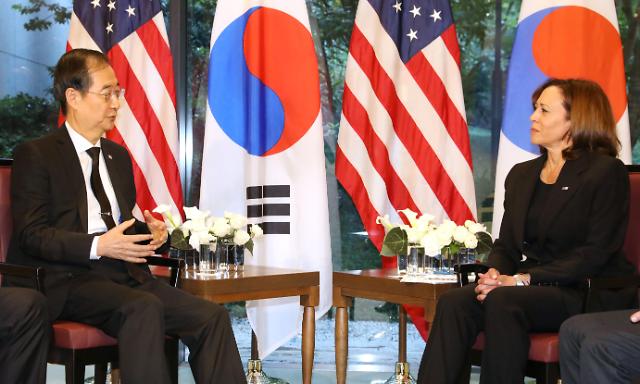 韩总理韩悳洙在日会晤美副总统哈里斯