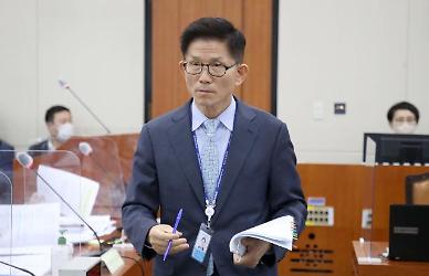 [2022 국감] 김문수 文은 김일성주의자…국감장서 중도 퇴장 당해