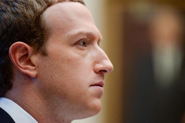 [뉴욕증시] 페이스북 메타, 어닝쇼크에 25% 폭락