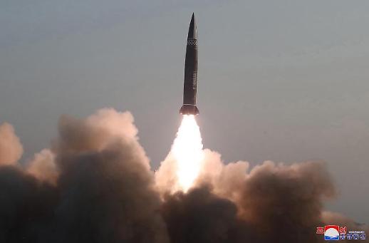 朝鲜向东部海域发射两枚短程弹道导弹