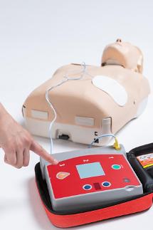 Busan to distribute automated external defibrillators to convenience stores to build safety network