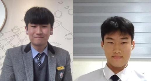 [정치에 뛰어든 알파 세대] 정치 참여? 어렵지 않아요~뚜렷하지 않은 정치성향이 우리의 강점