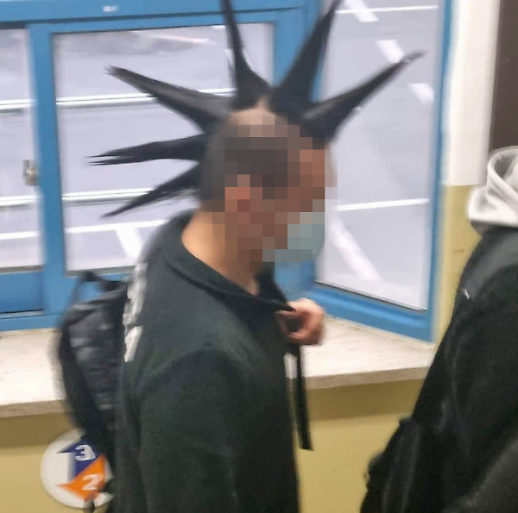 [아주 돋보기] 수능 민폐 논란 성게머리 수험생…처벌 가능할까