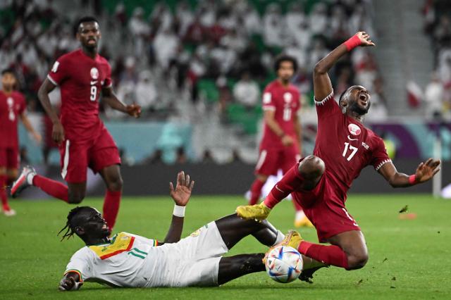 [카타르 월드컵] 아 골대! 덴마크, 튀니지와 공방전 끝 0-0 무승부