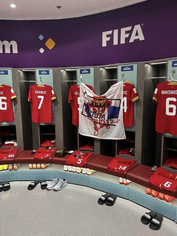 [카타르 월드컵] 세르비아 라커룸에 걸린 코소보 깃발...FIFA, 징계 절차 착수