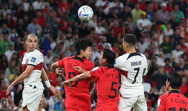 [카타르 월드컵] 韓 16강 진출에 조규성 