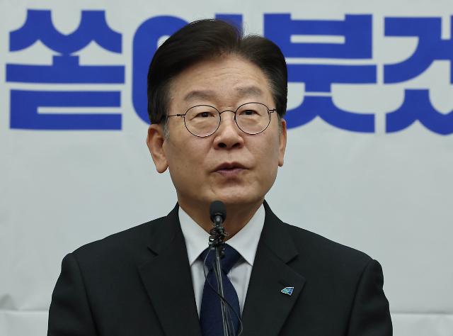 尹 화물연대, 법치주의 위협...정유‧철강 등 업무개시명령 발동 준비