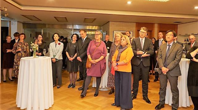 ​슬로베니아, 한국에 첫 대사관 설립