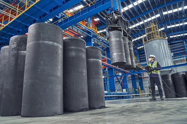 POSCO Chemical secures six-year deal to supply synthetic graphite anode materials to GM-LGES joint venture