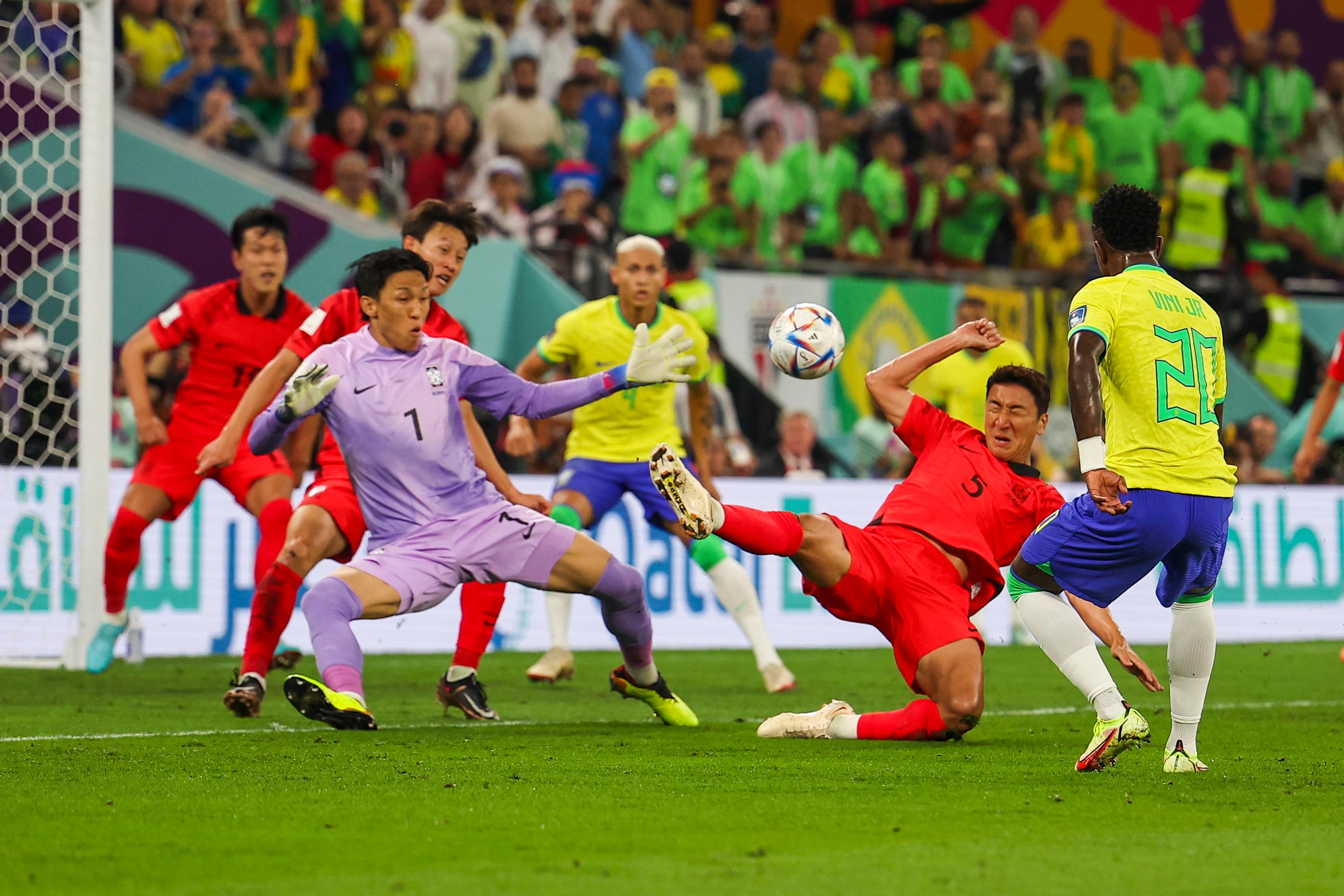 [카타르 월드컵] 한국, 브라질 상대로 전반에만 4실점