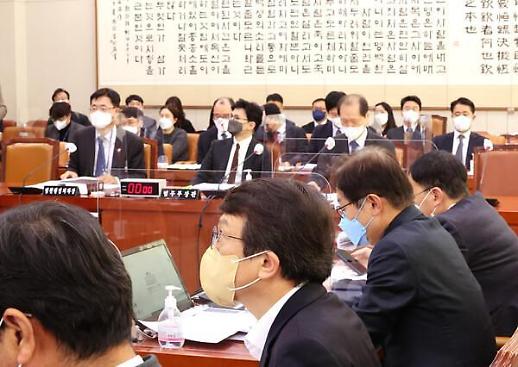 [아주 돋보기] 달라지는 게 없다고?…만 나이 통일에 혼선만 가중 