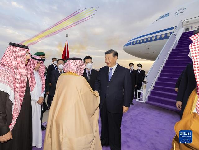 친미 사우디, 중국 관계 강화하나...中시진핑 방문 대대적 환영