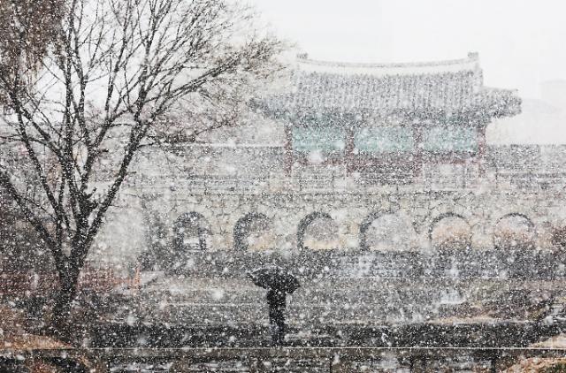 华城雪景美如画