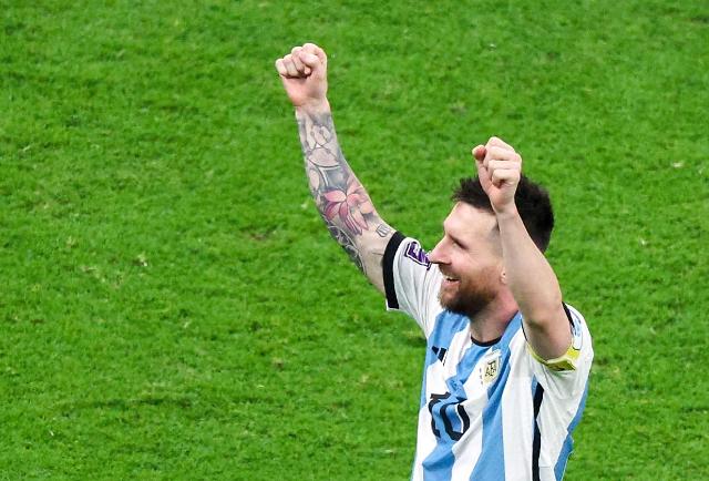 [슬라이드 뉴스｜카타르 월드컵] 메시가 웃었다...아르헨티나 결승 진출