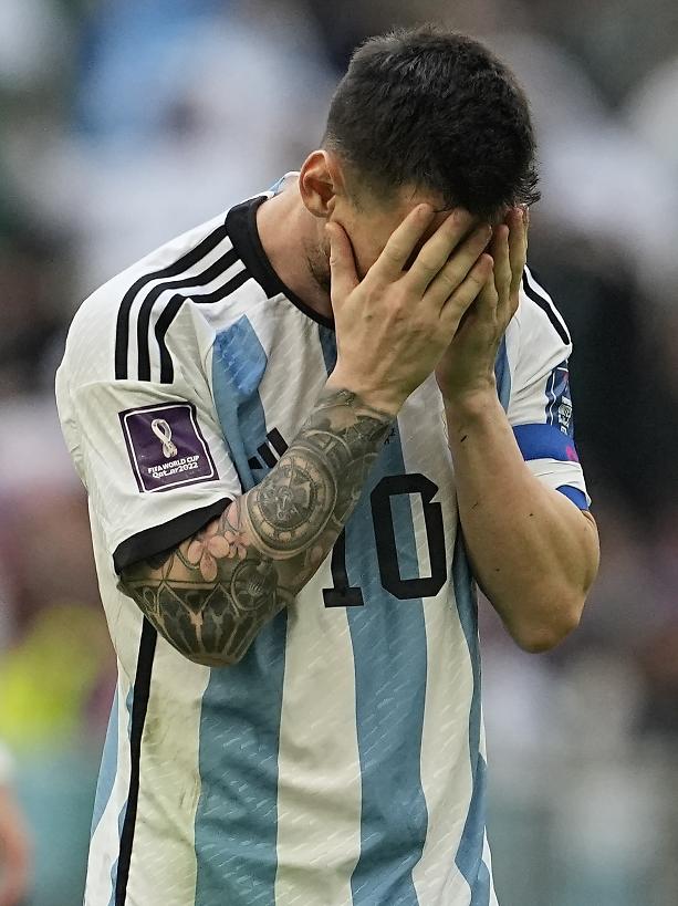[카타르 월드컵] 아르헨티나 어쩌나...메시 부상에 훈련 불참