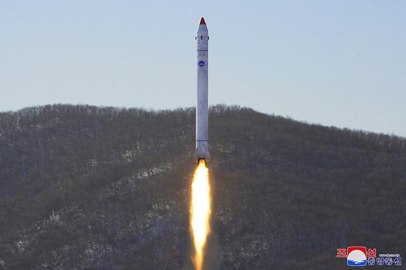朝鲜进行侦察卫星开发重要试验
