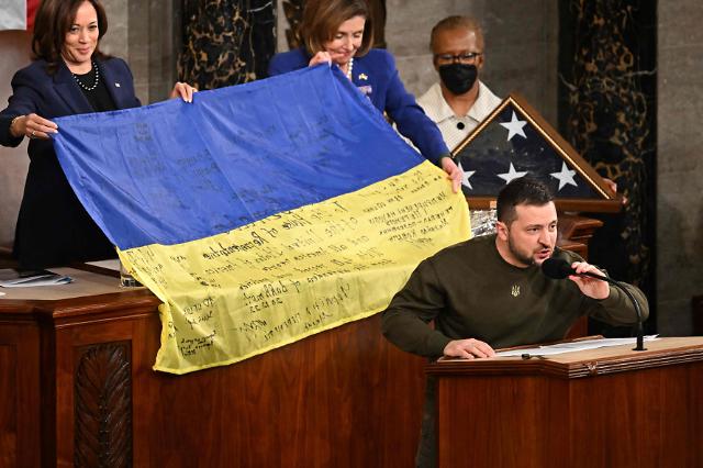 젤렌스키, 美 의회 연설…우크라이나 지원은 민주주의에 대한 투자