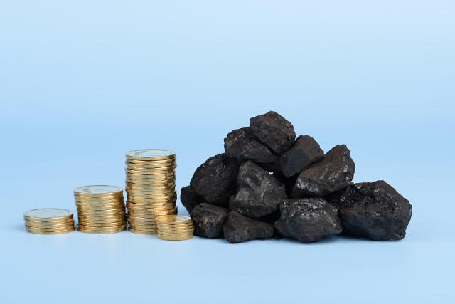 中, 호주산 석탄 수입 재개 논의… 이르면 4월부터