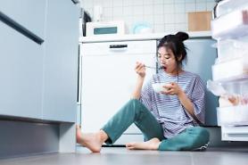 Số người lựa chọn không kết hôn hoặc kết hôn nhưng không sinh con ở Hàn Quốc ngày càng tăng…Giải pháp nào cho vấn đề tỷ lệ sinh thấp?