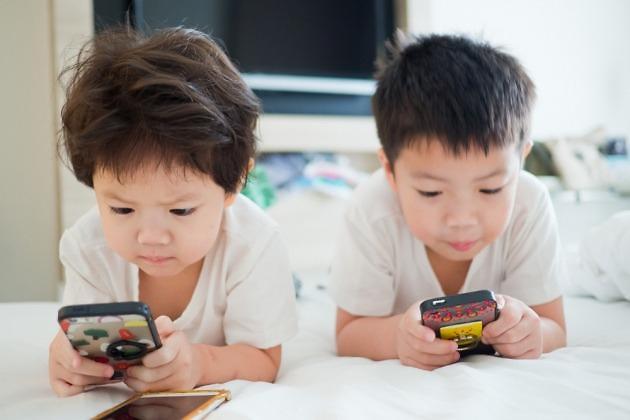 手机成为数字奶嘴 韩婴幼儿也为何沦为智能产品的奴隶？