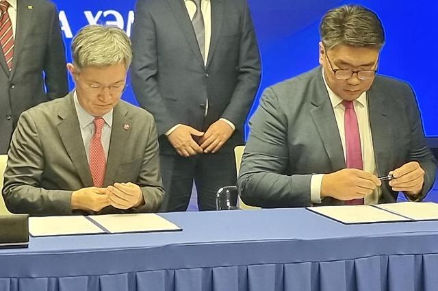 KTs financial services wing partners with Mongolias central bank to establish payment linkage system