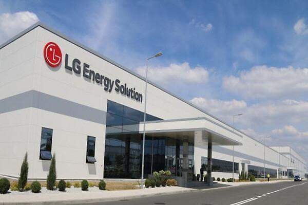 ​LG에너지솔루션, 성과급 870% 지급…지난해 2배 수준