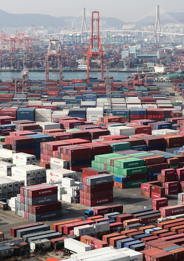 韓国、1月の貿易赤字16兆ウォン…輸出も16.6%↓